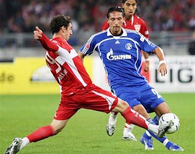 進一步鞏固 進一步鞏固